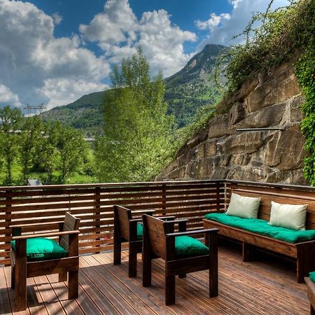 Apartahotel Tres Quinones Sallent de Gállego Eksteriør bilde