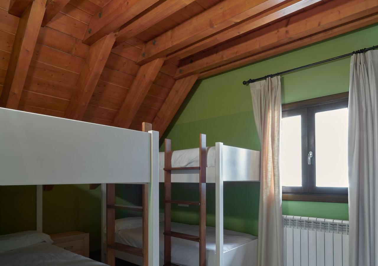Apartahotel Tres Quinones Sallent de Gállego Eksteriør bilde