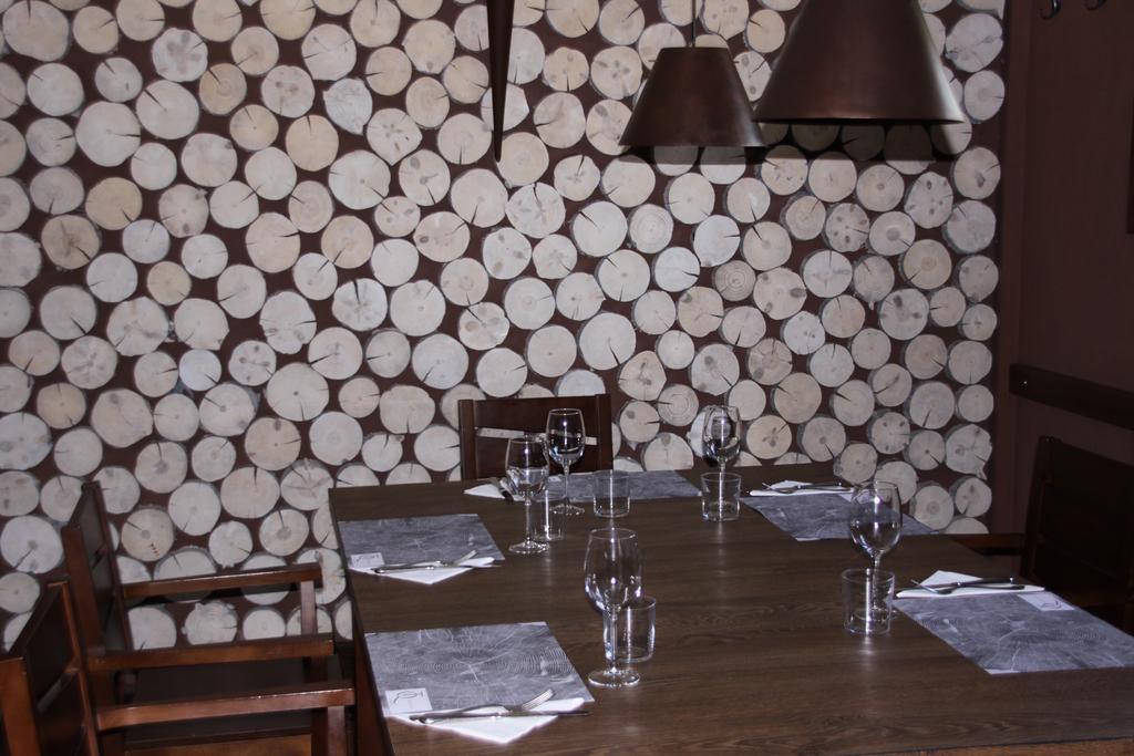 Apartahotel Tres Quinones Sallent de Gállego Eksteriør bilde