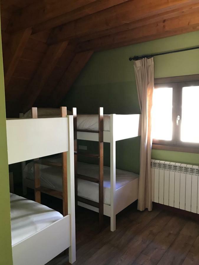 Apartahotel Tres Quinones Sallent de Gállego Eksteriør bilde